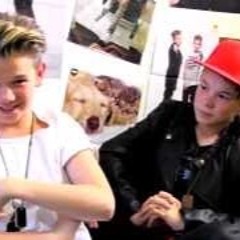 Marcus Has a small dick  - Elektrisk