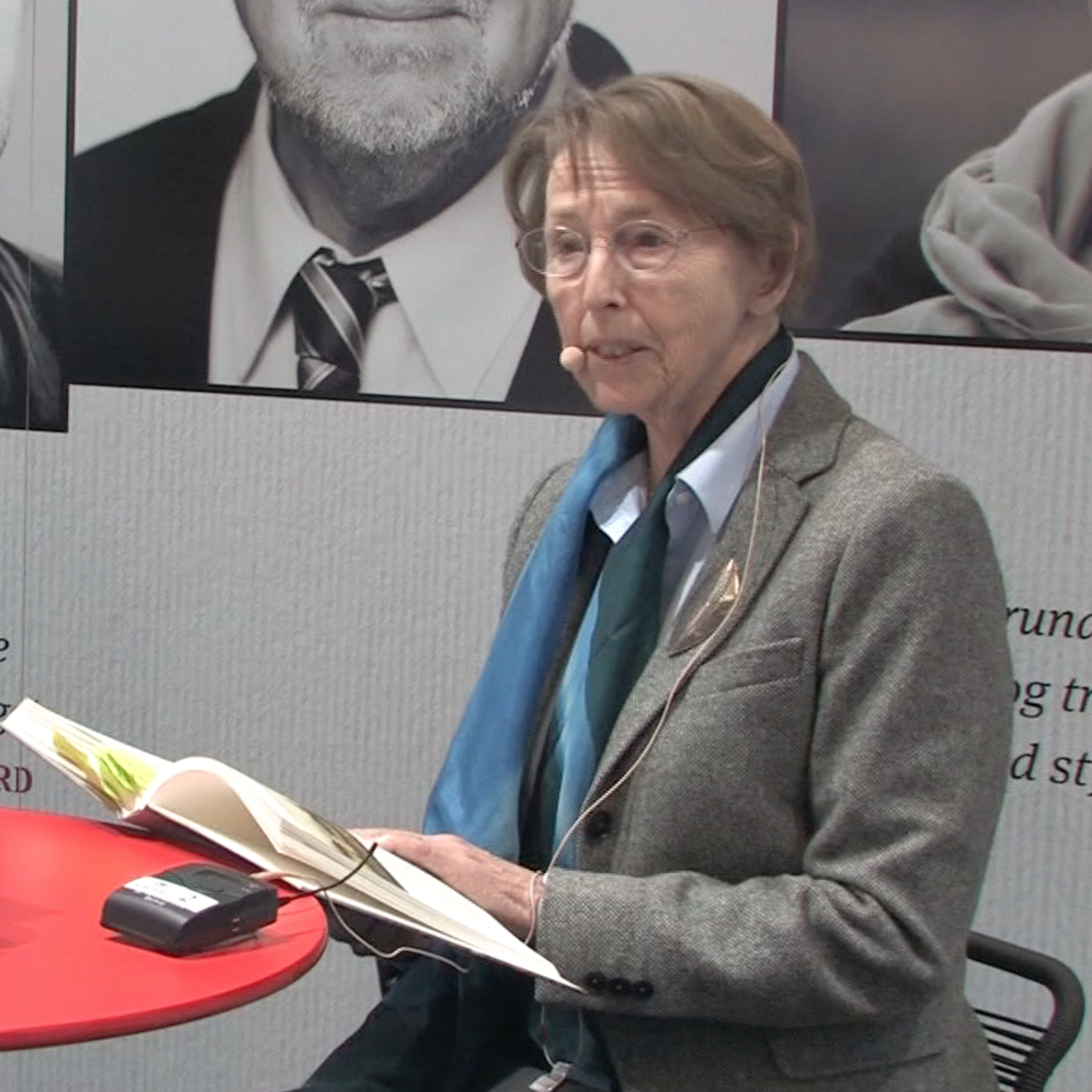 BogForum: Lisbeth Smedegaard Andersen, forfatter til ”Bedste Grevinde” episode artwork