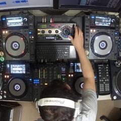 DJ Cotts - Live on Happyhardcore.com 12-NOV-15