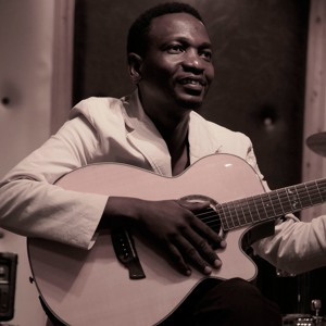Undugu (Live Performance).