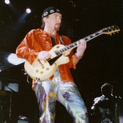 U2 Trying To Throw Your Arms Around The World