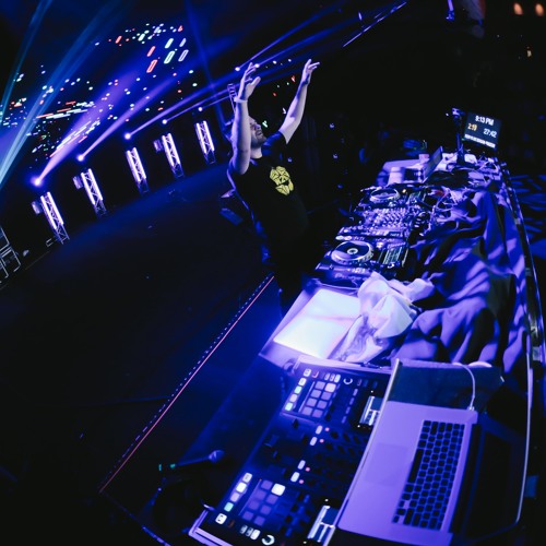 DJ Edgar Pinzon Live@Lumination 31 - 10 - 15