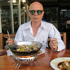 По ресторанам