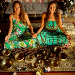Mantra Medley ~ Tibetan Bowls ~ Live in Bali