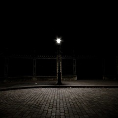 Lampadaire Solitaire(Solitary lamppost)