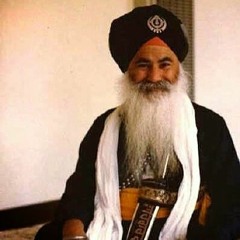 2. Bibi Gurpreet Kaur Jee - Vaaheguroo Simran (Guitar)