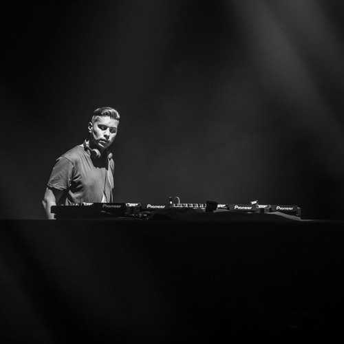 Ravell - Live from Pier 94 in New York (Kaskade's Automatic Tour)