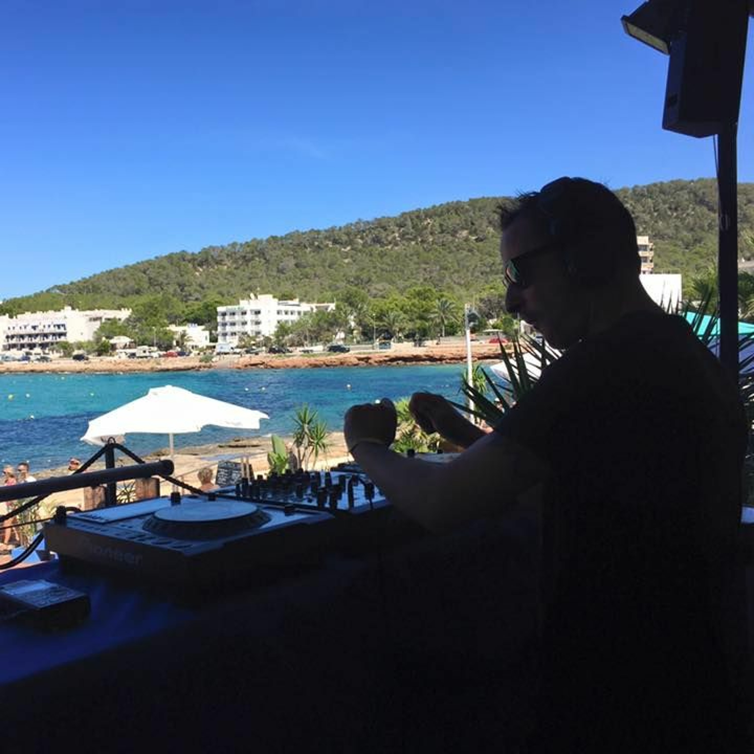 Wayne Smart Live @ Kanya Pool Party Xstatic Ibiza (Tech House) 2015 episode artwork