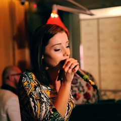 Inna Gurina - Yellow Butterfly