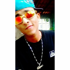 DJ FP ft. Mc Flavinho, Mc G15 e Mc VK - Mega 4 Minutos Embrazada