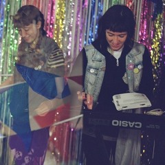 frankie cosmos - on the lips