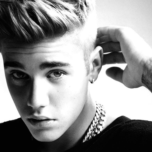 Justin Bieber - What Do u mean (acoustic)@ Katorze
