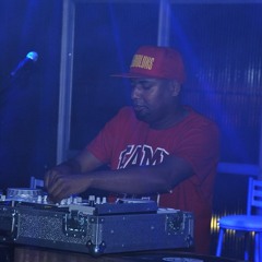 DJ Cruze Feat.Tommy Gunz Netflix & Chill  (Wesley Dj Extended Mix) (93 bpm)