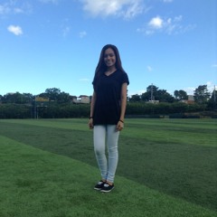 Can't help falling in love (very short cover lol)