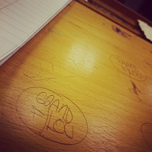 Comp.