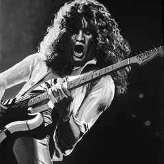 Eddie Van Halen -Solo  !