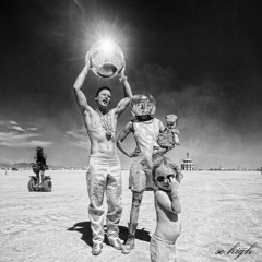 room4space - So High