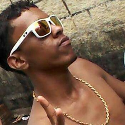 MC THIAGUINHO DO MT MONITORADA POR NOS E VIGIADA POR DEUS (DJ CAMICASE).mp3