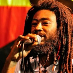 Afreekadu meets Dubplay -Flor Do Jardim