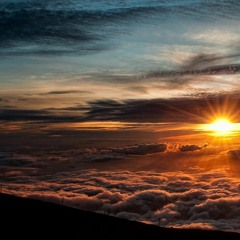 Ben Shaw vs Blackwatch & Quivver - Above The Loveless Clouds (Dynamic Illusion MashUp)