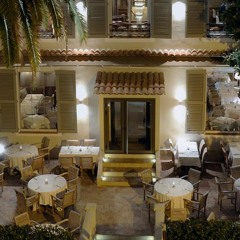 Mike Panama - Dinner Time at Casa Mia (Cannes)