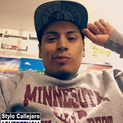 Ella No Cree En El Amor