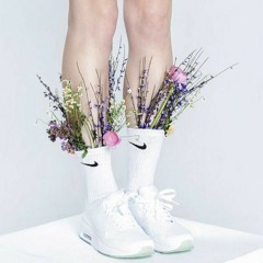 NIKE SHOES REMIX