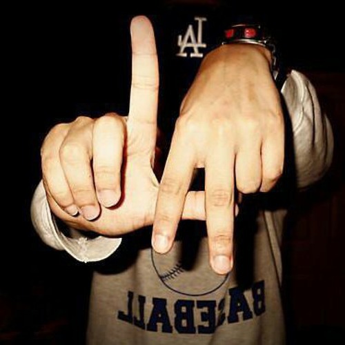 [12]Deejay_kinos_-Ft-_Deejay_Latinos_Litoyé(Zoukee).mp3