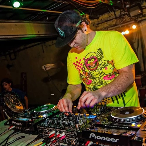 Webbie Vs. Bassnectar INDEPENDENT BASSHEAD (Smash Up)