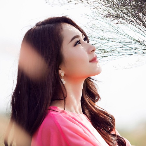 Em Về Tinh Khôi (Acoustic Version)