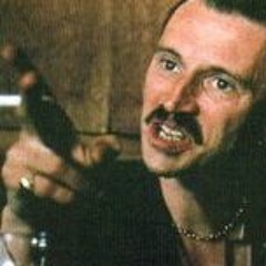 KNIFTIGE BUUR ( Escalatie )