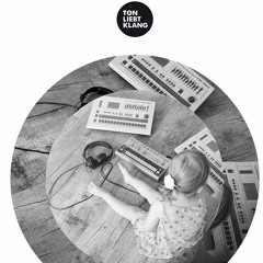 Amelies Symphony (Sascha Kloeber Remix) - Bunched (Ton Liebt Klang)