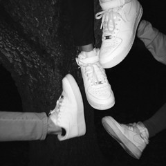 EMOTIONLESS (FT DEEMONEY & LILBABYMAMA)