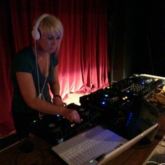 Nimo Podcast # 155 - Debi Duz