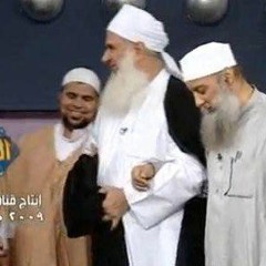 قصيده رائعه للشيخ عبدالله كامل يهديها للشيخ الحوينى بحضور الشيخ محمد يعقوب