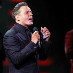 Luis Miguel - No Me Platiques Más HD - ( 5 De 15 - VIVO) - Romance Medley 3