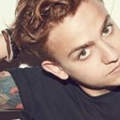 SCOTT HELMAN THAT SWEATER