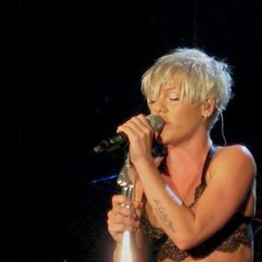 Pink - Time After Time (Live From Melbourne)