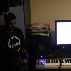 Robin Bastard Ft Scrag Diggy- Sidetracked (produced by saavane)