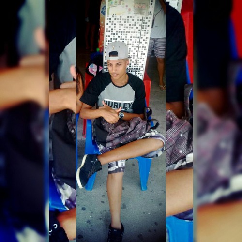 MC Orelha = Vivendo e Aprendendo