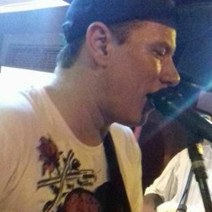 Piano Bar - Engenheiros do Hawaii ao vivo por Júlio Gomes.