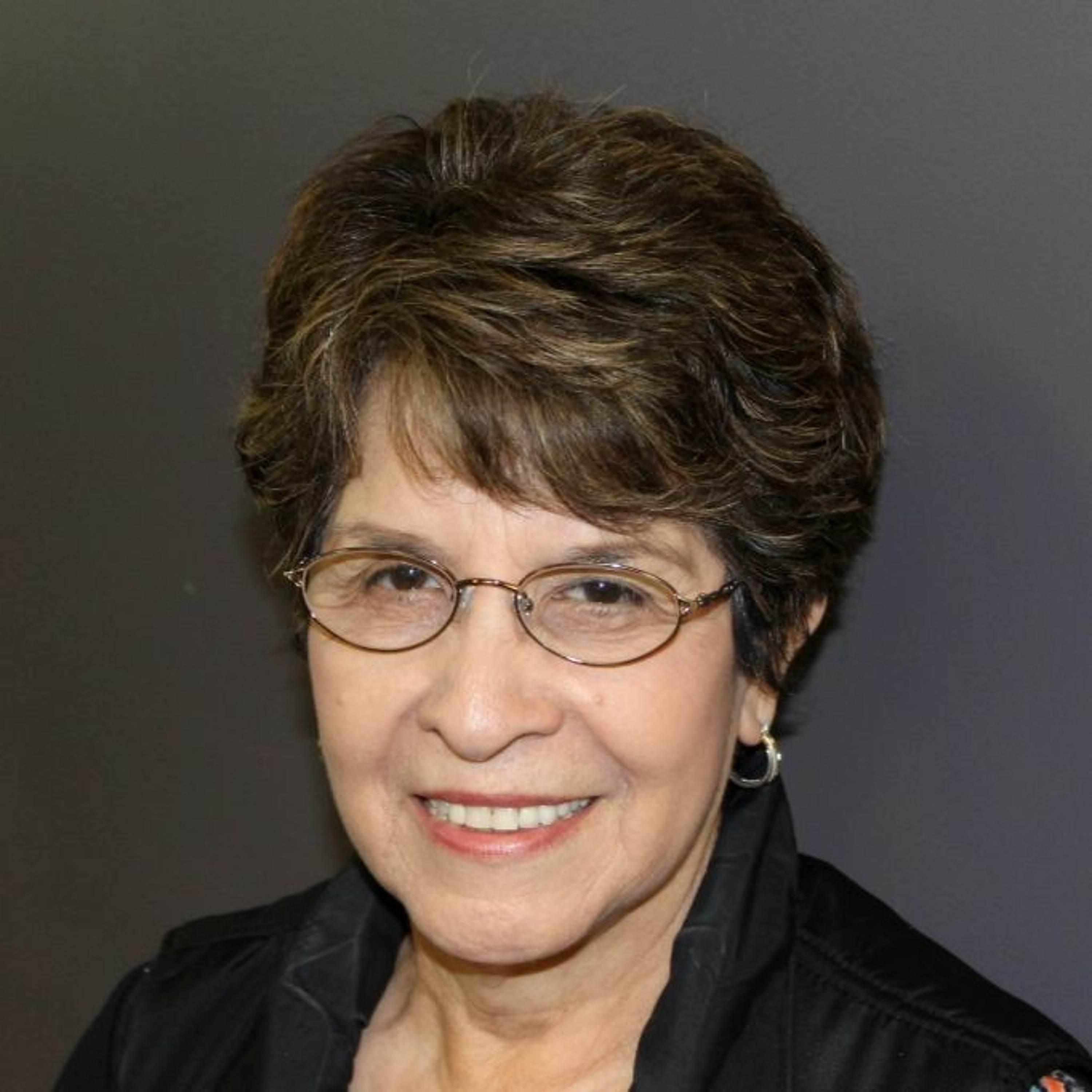 Grocery shopping tips with Mary Helen Vaquez 11-22-15
