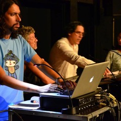 17 Mirtru Escalona Mijares - Cinco Transfiguraciones Llanas (2004) Para Flauta Sola - Conticinio