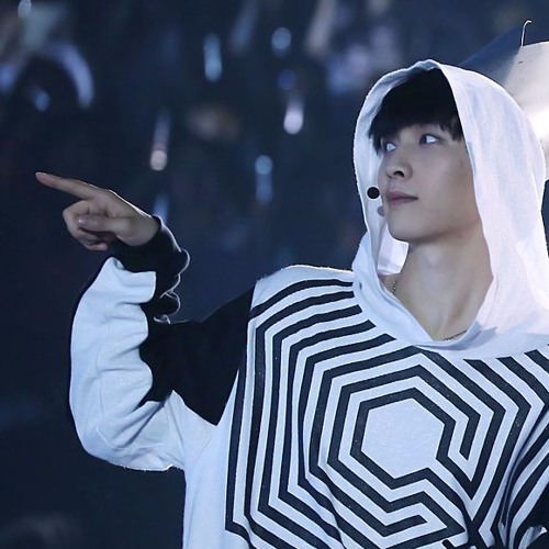 一个人 Một Mình - Zhang Yixing