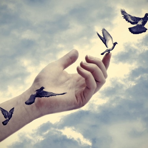 Under my Skin (Original Mix) Free Download!!!