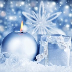 Lone/Sarah/Emma - The Night That Christ Was Born