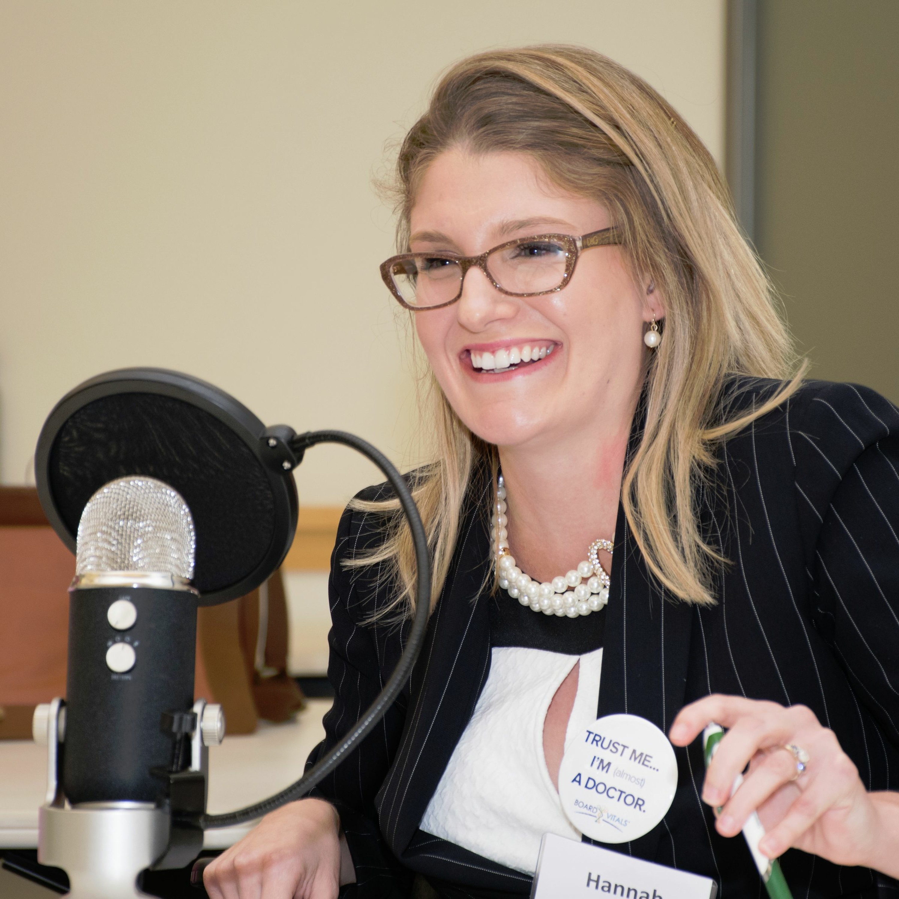 Ep. 29: The advantage of "non-traditional" thumbnail