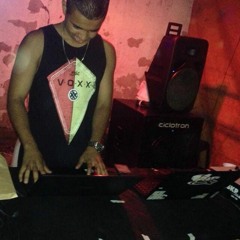 MT - MEGA TROPA DA CATUCADA DJ GUSTAVINHO DJ FP