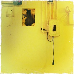 Chelsea Hotel: The Daemon In The Walls