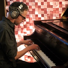 Tired Eyes performance